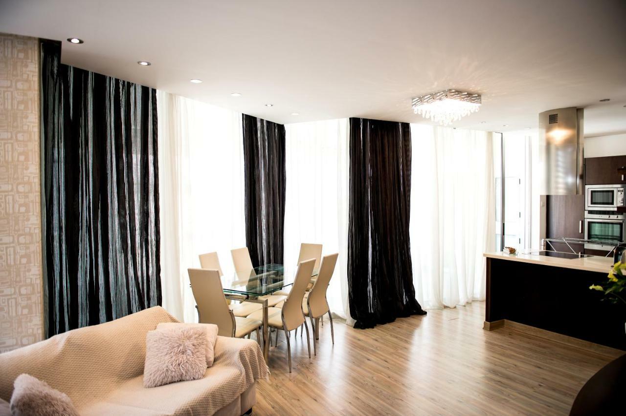 Sophia Court Apartment Larnaca Ngoại thất bức ảnh